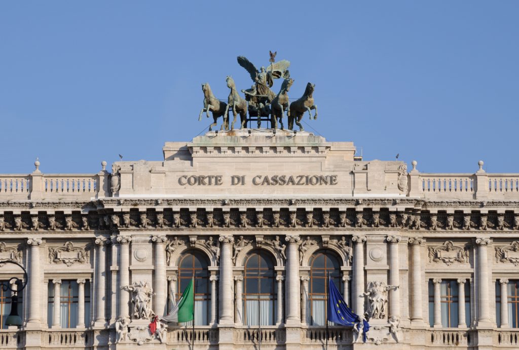 cassazione-decreto morosi